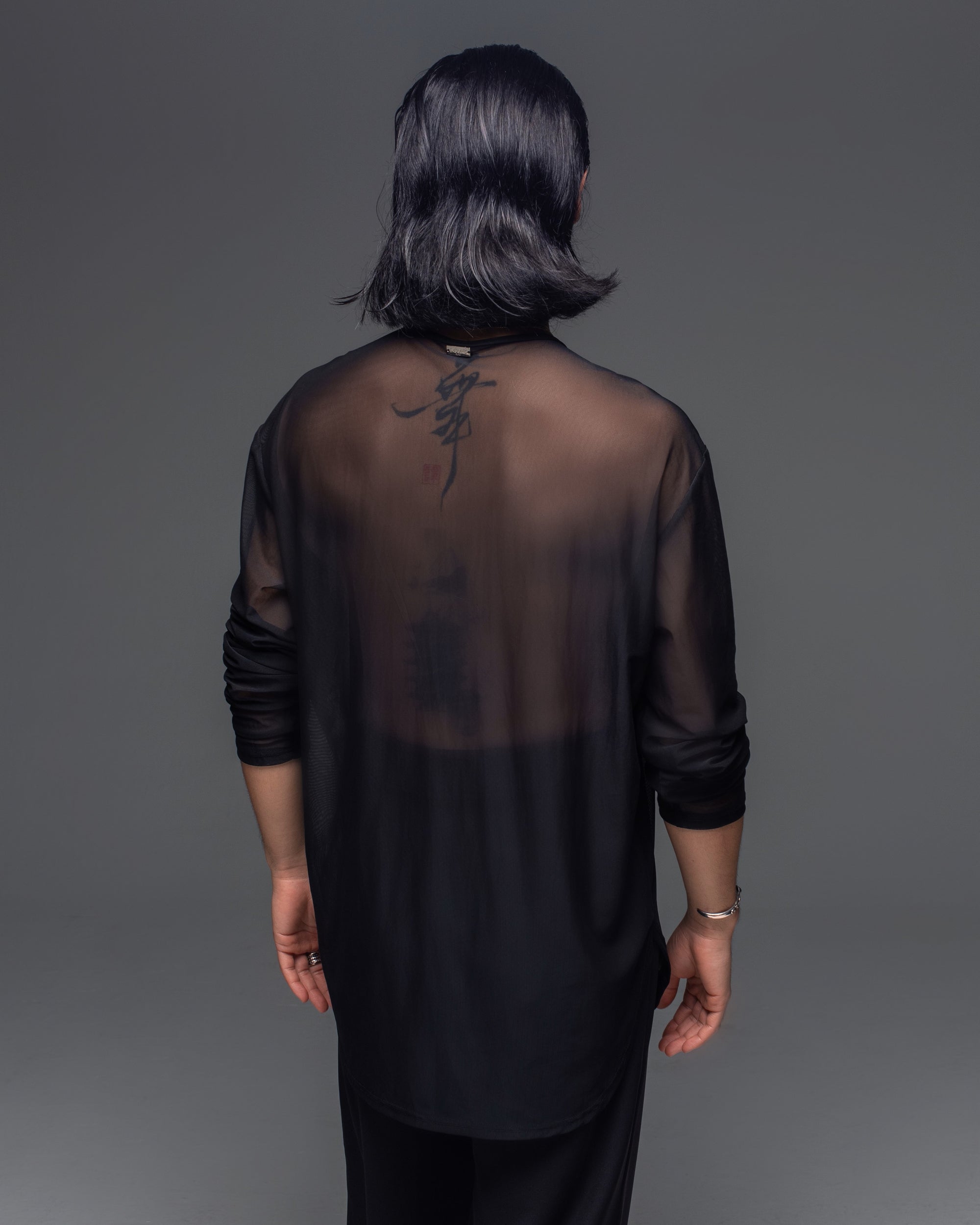 Net Loose Fit V Shirt