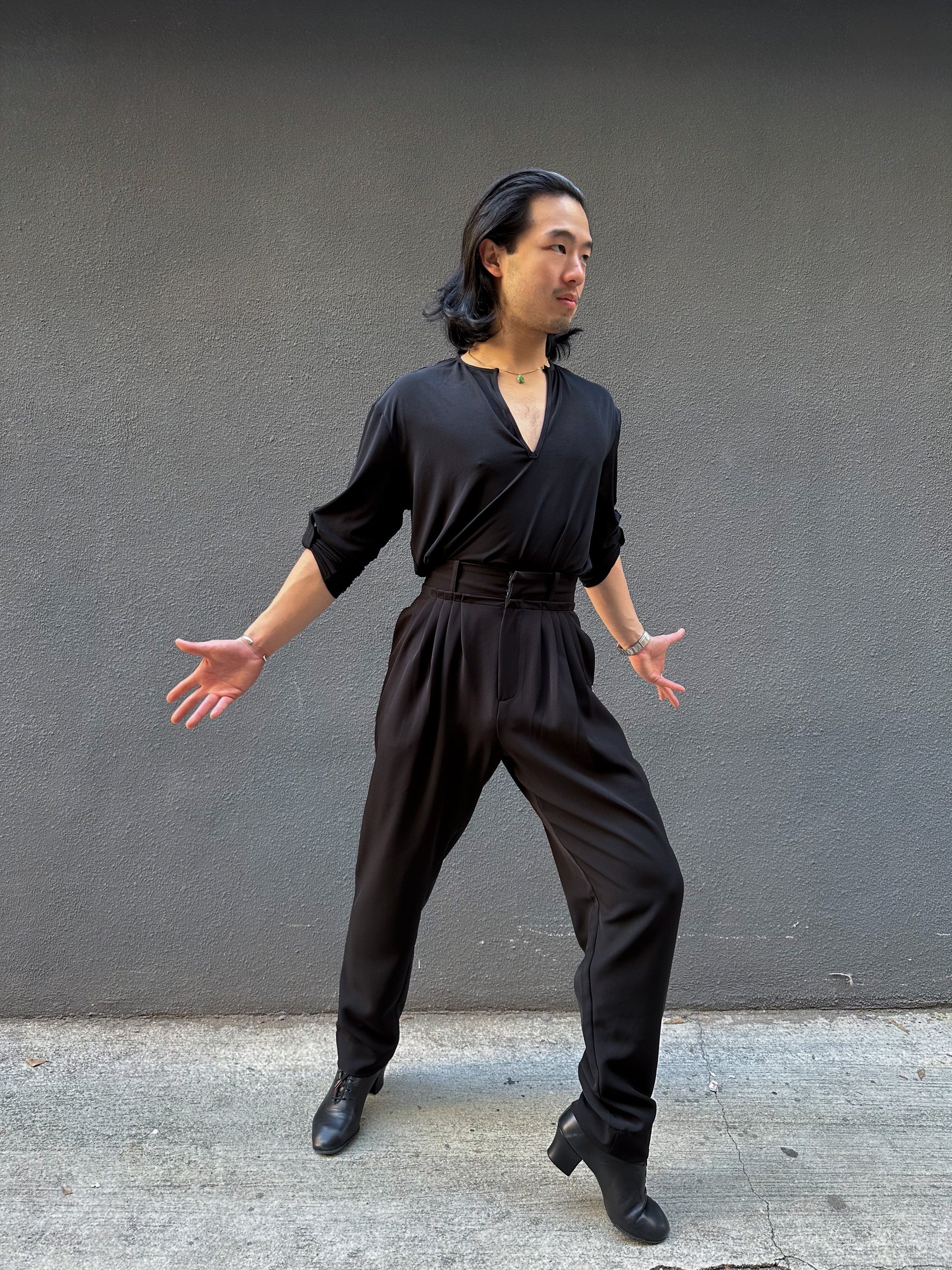 Loose Fit V Neck Shirt